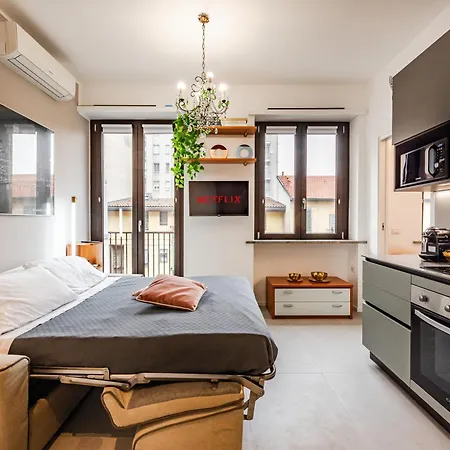 Charming Modern Near The Heart Of * Milan